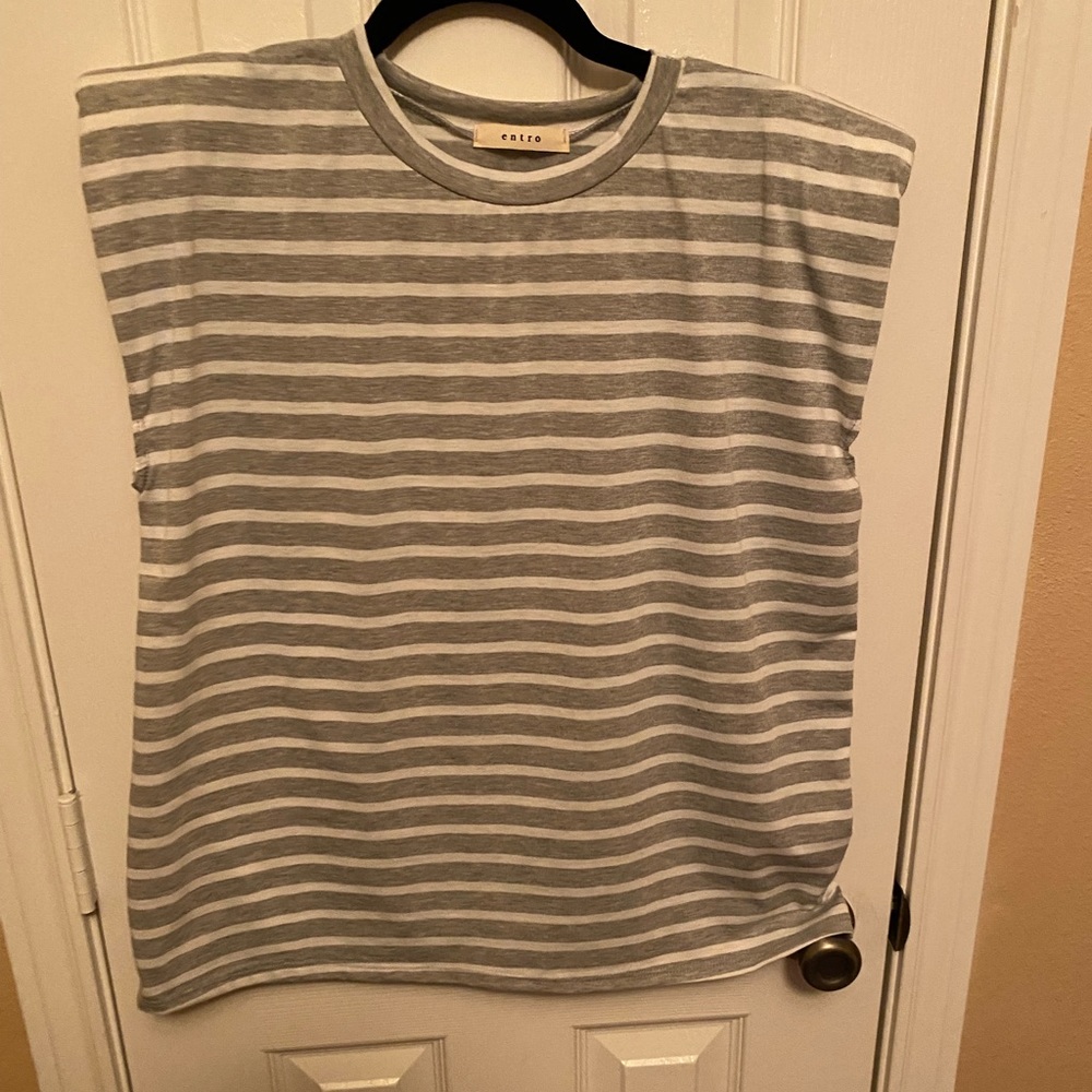 Ruthie Grace boutique top. New with tags.